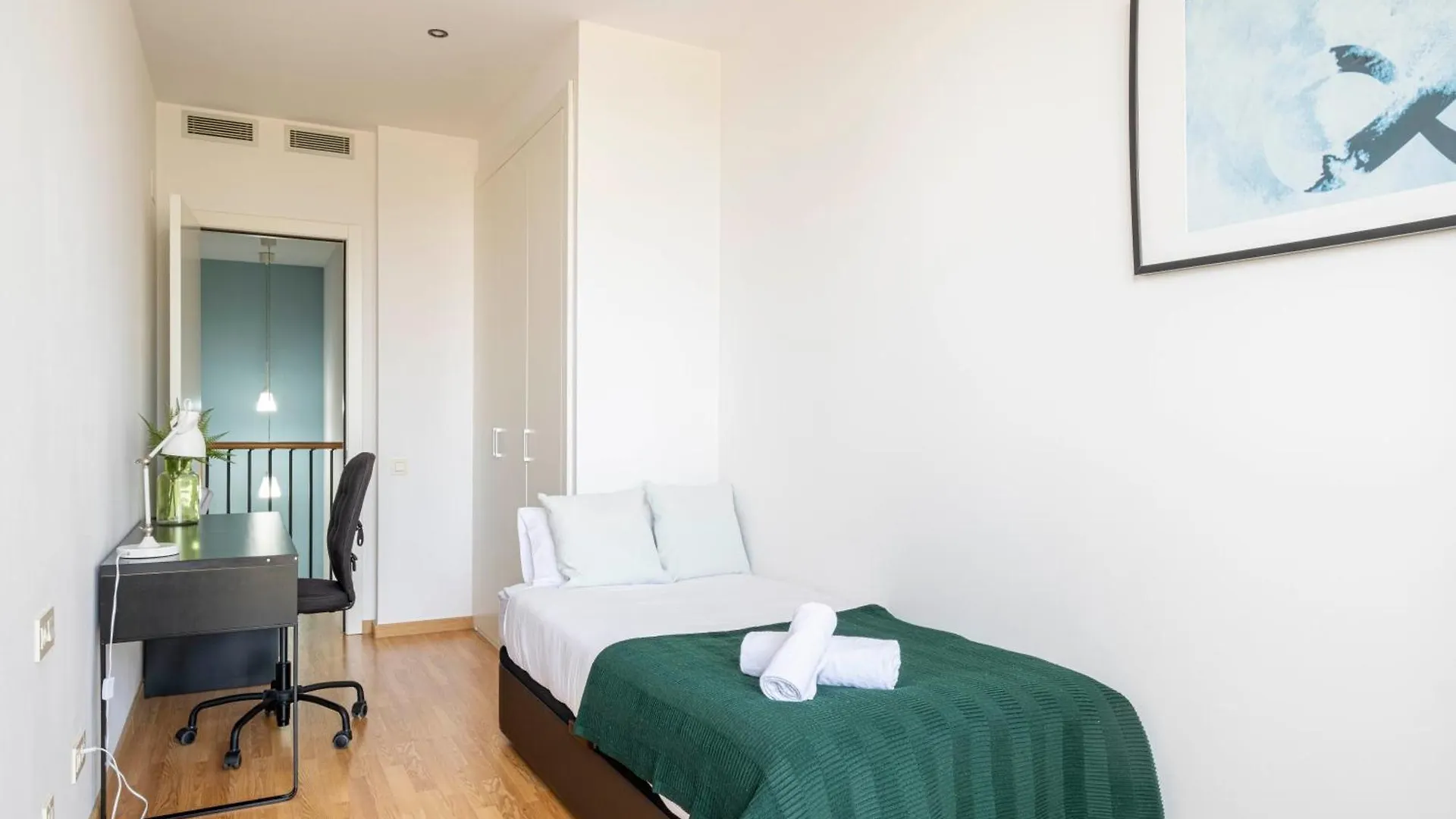 Duplex Fira Bcn And 15' From Bcn City Center With Pool Barcelona 0*,