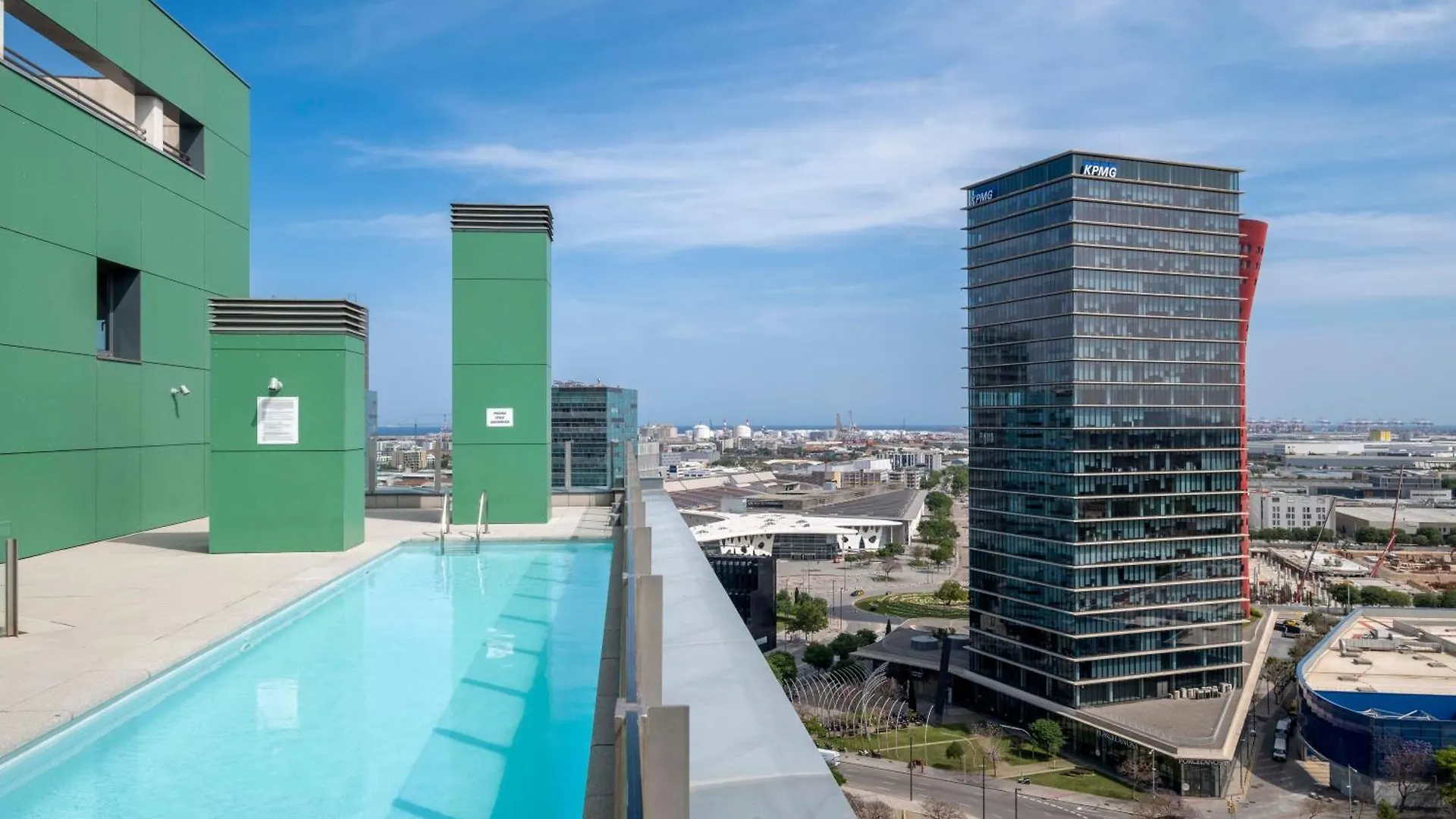 Apartment Duplex Fira Bcn And 15' From Bcn City Center With Pool Barcelona Spain